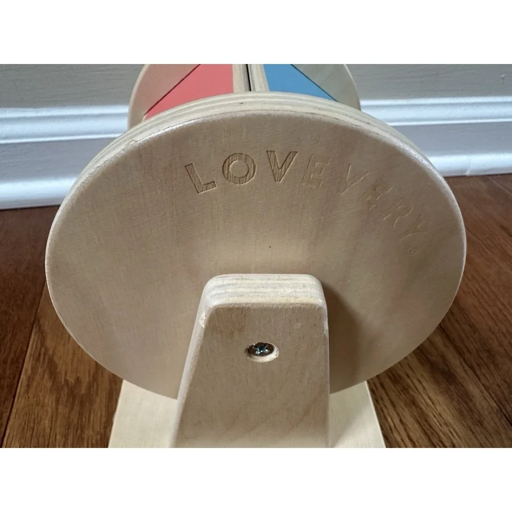 LOVEVERY spinning rainbow